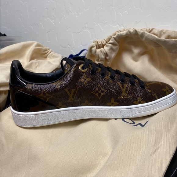 Luis Vuitton Frontrow sneakers - Picture 11 of 11